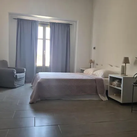 Aviola Mykonos * Ftelia (Mykonos)
