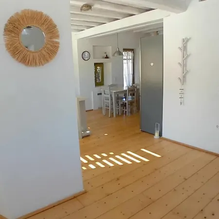 Aviola Mykonos *
